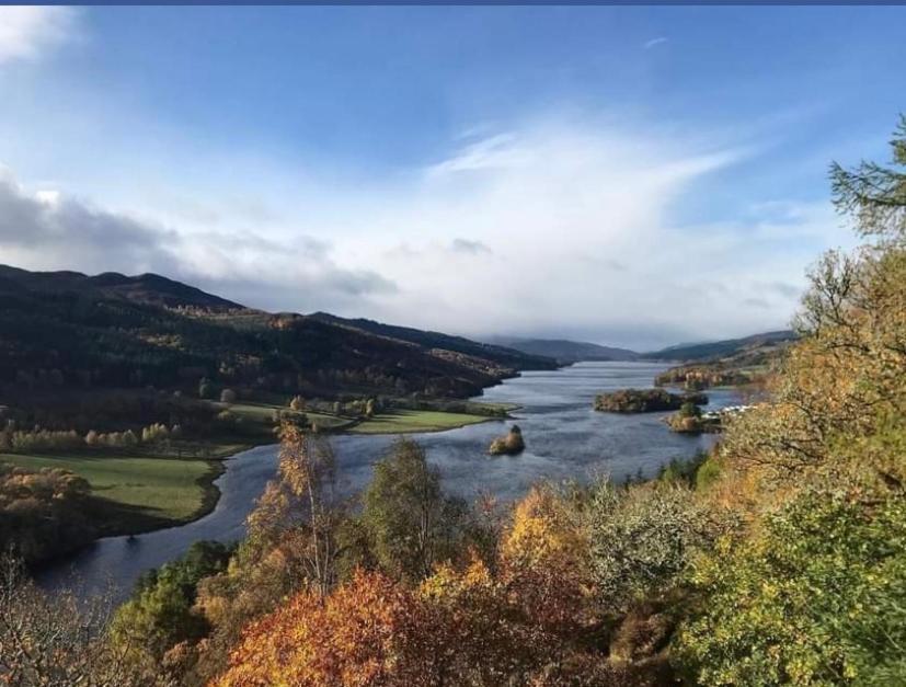 Tummel Valley Holiday Park Tummel Bridge Экстерьер фото