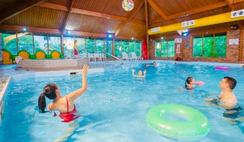 Tummel Valley Holiday Park Tummel Bridge Экстерьер фото