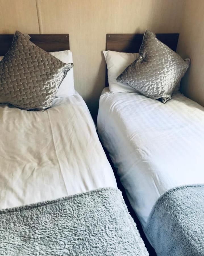 Tummel Valley Holiday Park Tummel Bridge Экстерьер фото